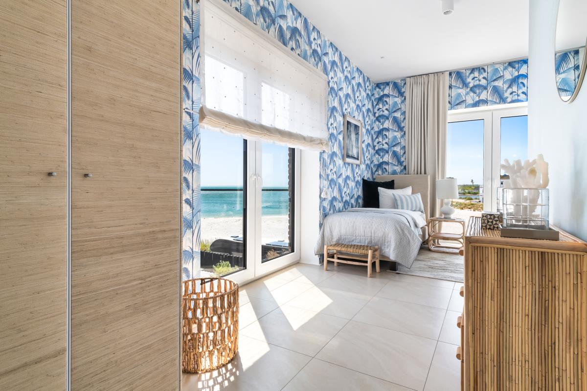 Beachvilla The View - Schlafzimmer mit Blick auf den Strand