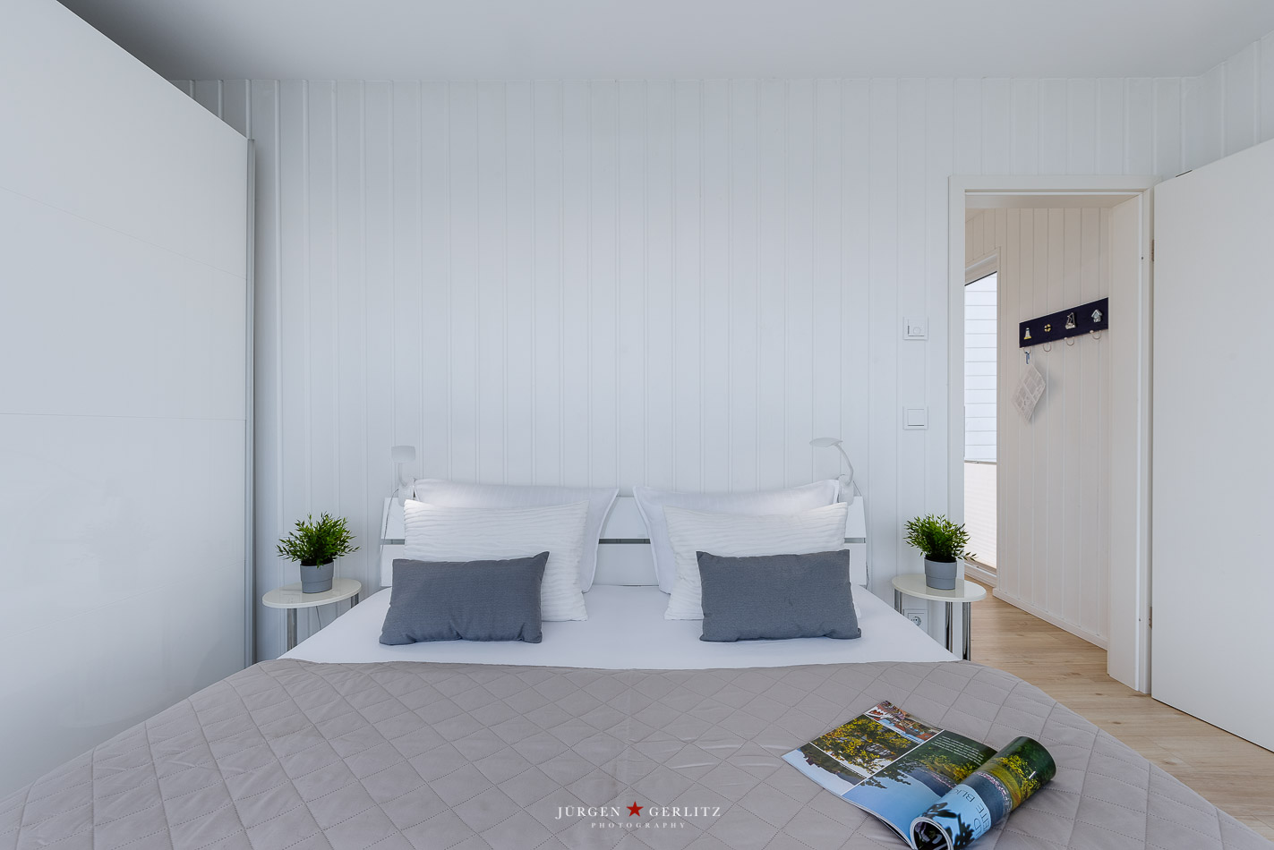 Wasserhaus Klabautermann - Schlafzimmer mit Doppelbett