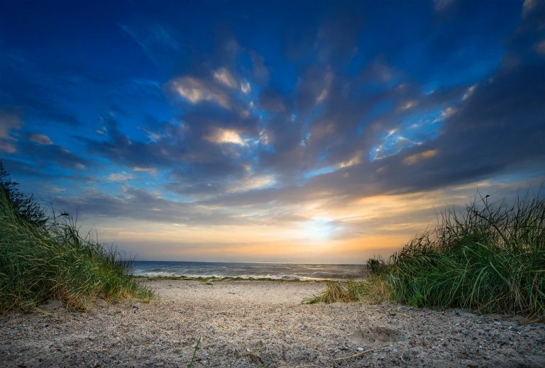 Weidefelder Strand Wellen Sonnenaufgang