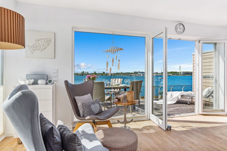 Ferienwohnung im Ostseeresort Olpenitz Kap Mar Hundefreundliche Ostsee-Ferienwohnung "KapMar" mit Südterrasse direkt am Wasser